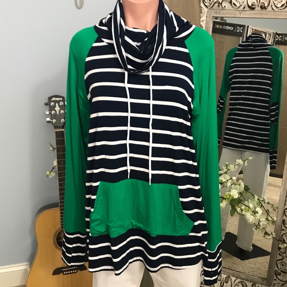 Navy & Green Funnel Neck - Picture 5 of 8